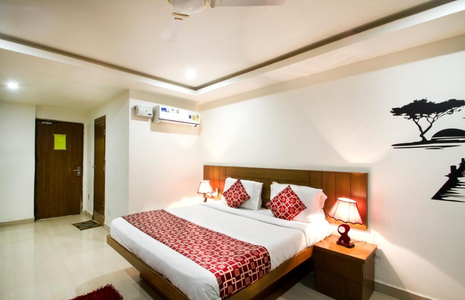 Hotel Rainbow International Shamshabad Hyderabad Exterior photo